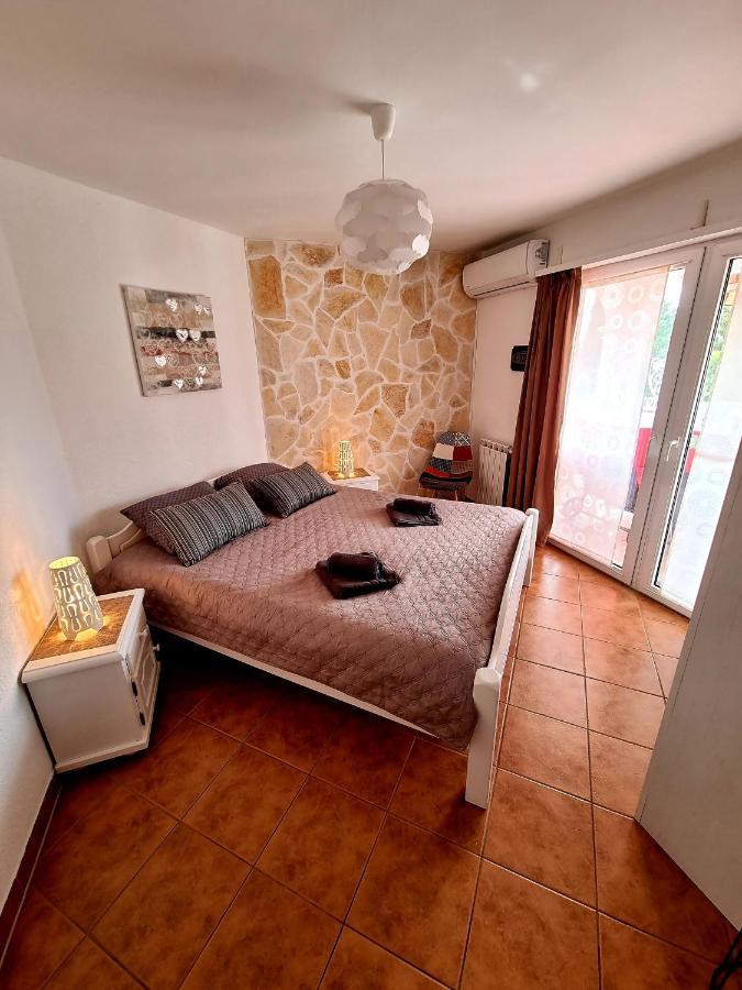 Apartment Villa Engel With Pool Poreč Eksteriør billede